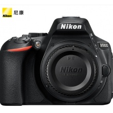 尼康D5600机身，轻巧便携 WiFi连接 可翻转触摸屏 2416万像素